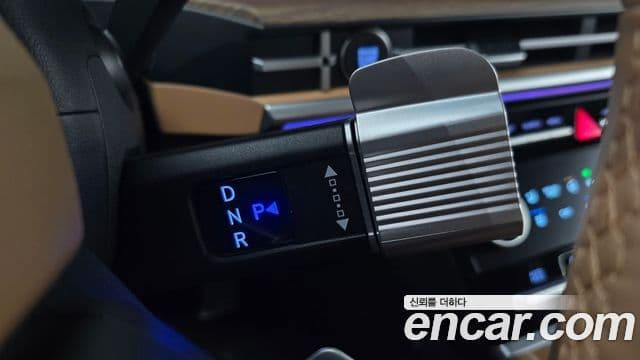 Hyundai Santa Fe 2025 — ფოტო 9/20