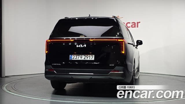 Kia Carnival 2024 — ფოტო 4/20