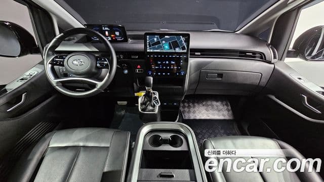 Hyundai Staria 2021 — Şəkil 7/20