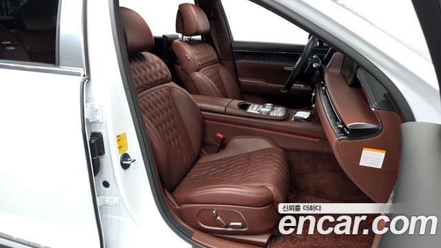 Genesis G90 2022 — Şəkil 11/20