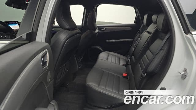 Renault Samsung XM3 2024 — фото 12 из 20