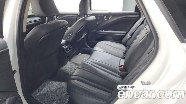 Kia K8 2025 — фото 11 из 20