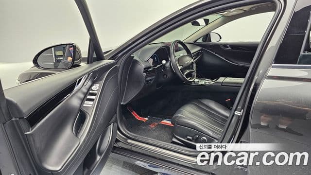Genesis Electrified G80 2023 — Şəkil 10/20