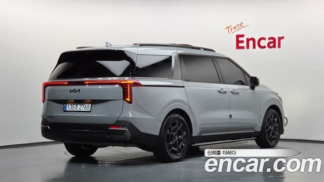 Kia Carnival 2024 — ფოტო 1/20