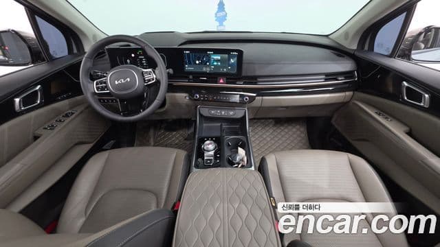 Kia Carnival 2024 — ფოტო 6/20