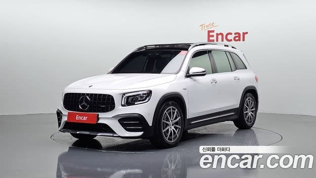 Mercedes-Benz GLB-Class 2021 — Фото 1/20