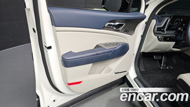 Kia Sportage 2024 — Photo 7/31