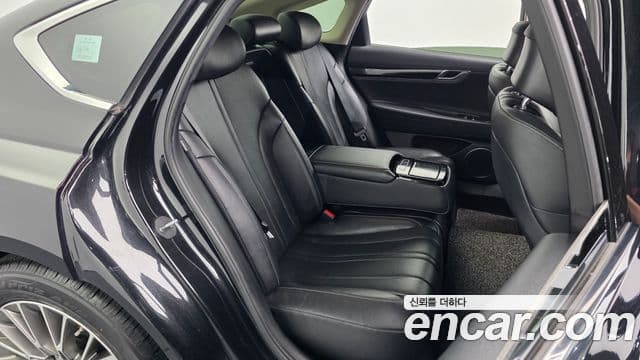 Genesis Electrified G80 2021 — Şəkil 11/20