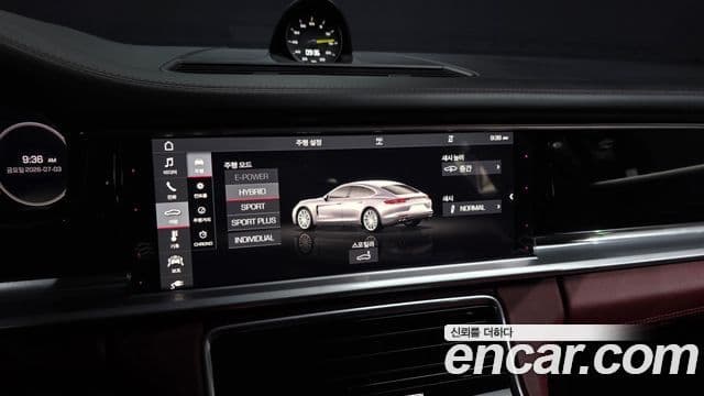 Porsche Panamera 2019 — Фото 16/20