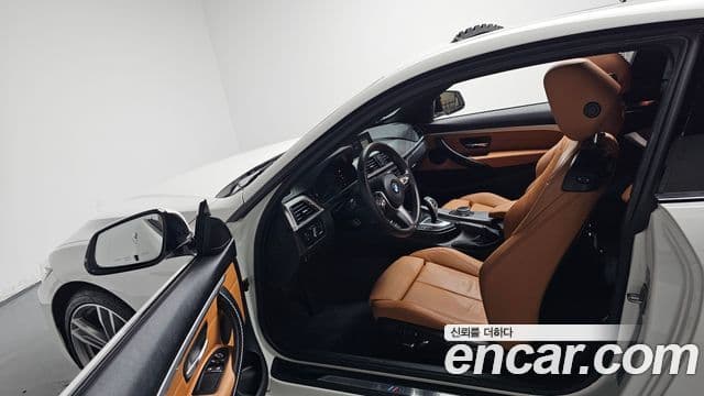 BMW 4 Series 2020 — Şəkil 10/20