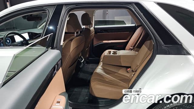 Hyundai Grandeur 2023 — Şəkil 12/20
