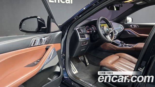 BMW X6 2021 — фото 10 из 20