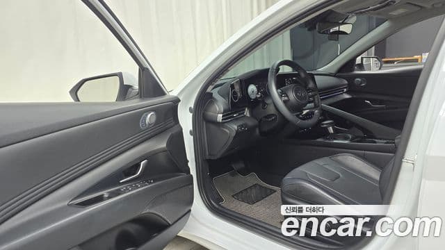 Hyundai Avante 2022 — фото 10 из 20