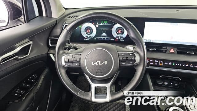 Kia Sportage 2023 — фото 13 из 20