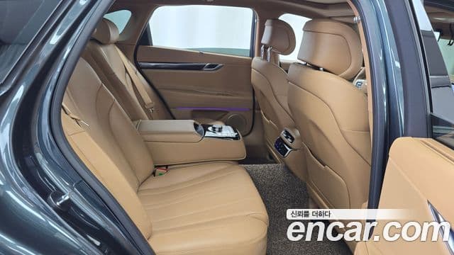 Genesis Electrified G80 2024 — фото 11 из 20
