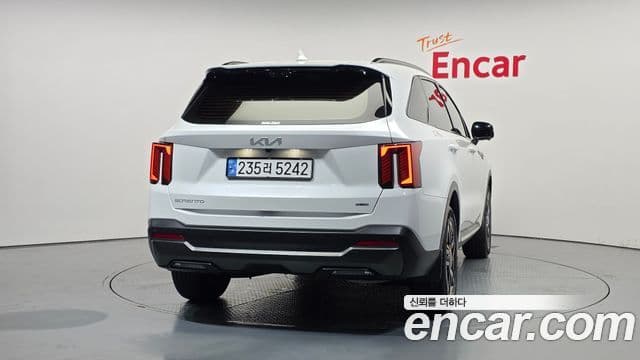 Kia Sorento 2024 — ფოტო 4/20