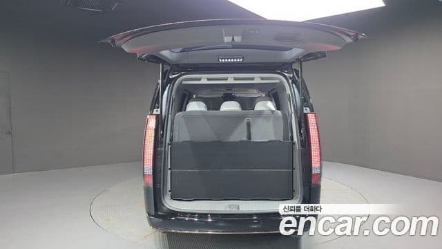 Hyundai Staria 2024 — фото 20 из 20