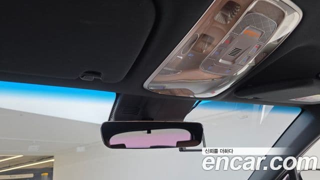 Genesis GV70 2021 — фото 17 из 20