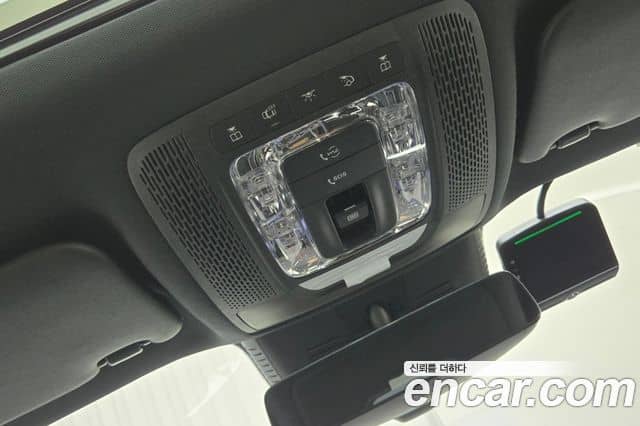 Mercedes-Benz EQB, 2025