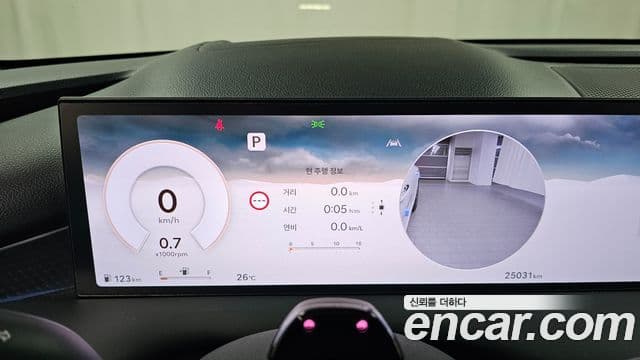 Genesis Electrified G80 2025 — фото 8 из 20
