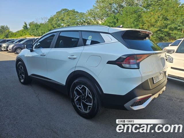 Kia Sportage 2023 — фото 3 из 19