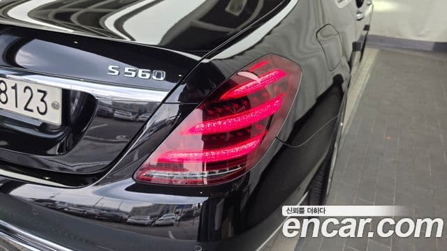 Mercedes-Benz S-Class 2018 — ფოტო 27/38
