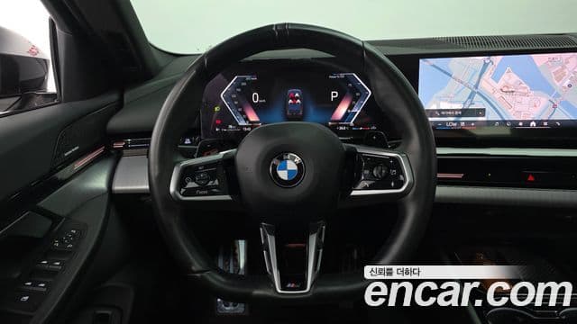 BMW 5 Series 2023 — Şəkil 13/20
