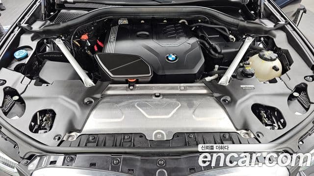 BMW X4 2022 — Фото 6/20