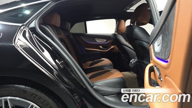 Mercedes-Benz AMG GT 2023 — Photo 9/31
