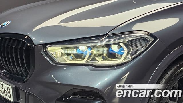 BMW X5 2022 — Photo 25/32