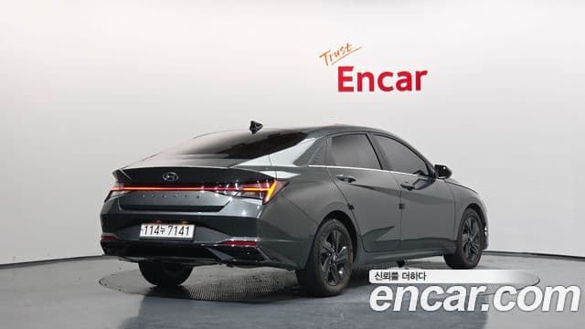 Hyundai Avante 2021 — фото 2 из 20