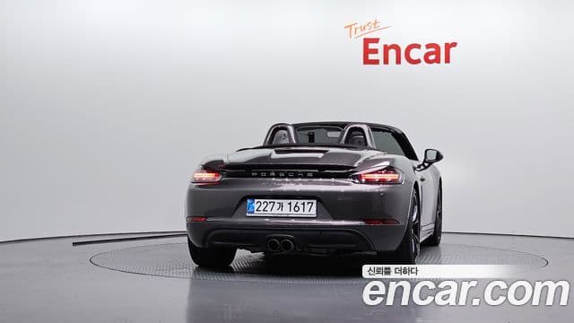 Porsche 718 Boxster 2020 — ფოტო 4/20