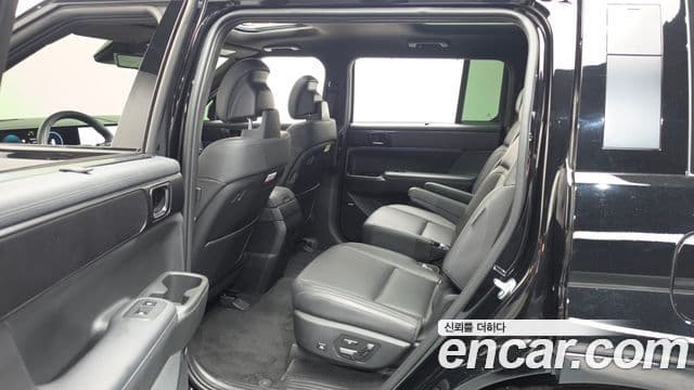 Hyundai Santa Fe 2024 — ფოტო 11/20
