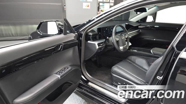 Hyundai Grandeur 2023 — Фото 10/20