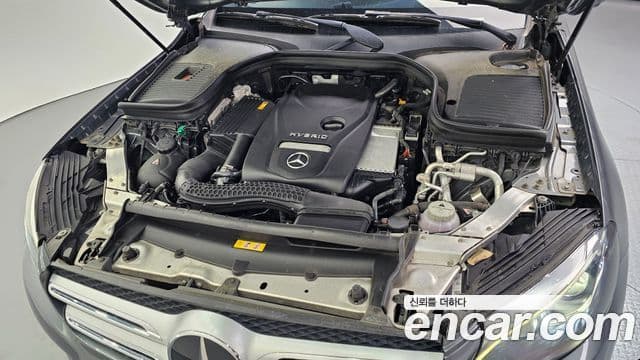 Mercedes-Benz GLC-Class 2019 — Şəkil 6/20