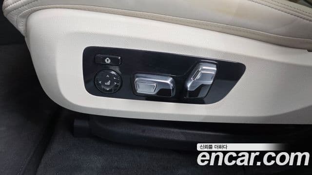 BMW X5 2025 — Photo 25/41