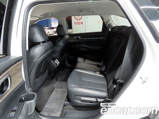 Kia Sorento 2021 — фото 6 из 20
