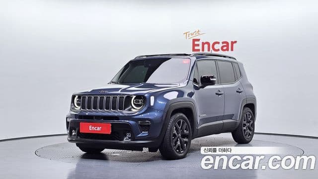 Jeep Renegade 2023 — ფოტო 1/20