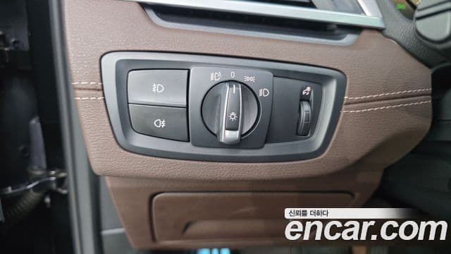 BMW X1 2022 — фото 14 из 20