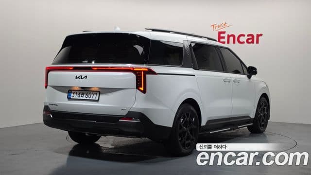 Kia Carnival 2026 — ფოტო 2/20