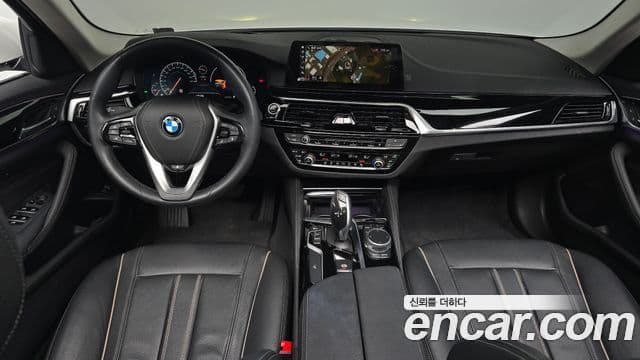 BMW 5 Series 2019 — Фото 7/20