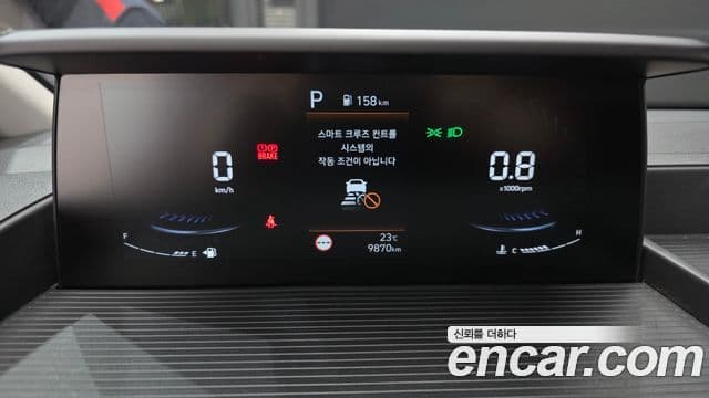 Hyundai Staria 2023 — Фото 8/20