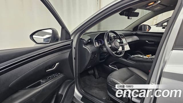 Hyundai The New Tucson 2023 — фото 10 из 20