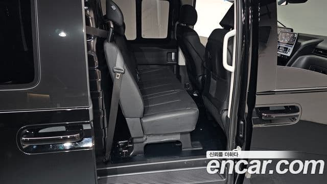 Hyundai Staria 2025 — Фото 12/20