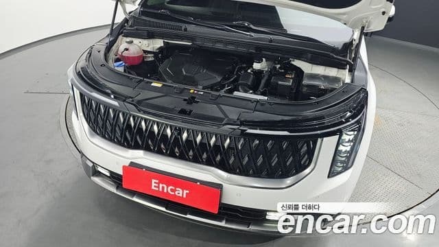 Kia Carnival 2024 — фото 6 из 20
