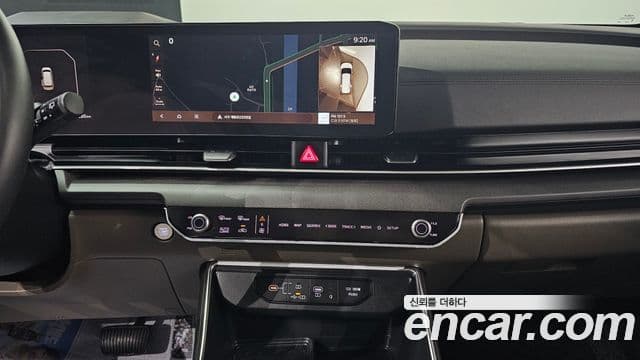 Kia Carnival 2024 — фото 12 из 20