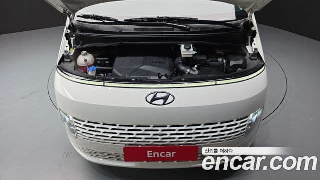 Hyundai Staria 2021 — Фото 6/20