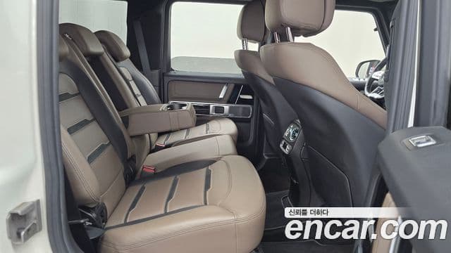 Mercedes-Benz G-Class 2021 — Photo 32/32