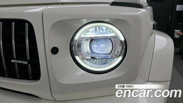 Mercedes-Benz G-Class 2021 — Photo 4/32