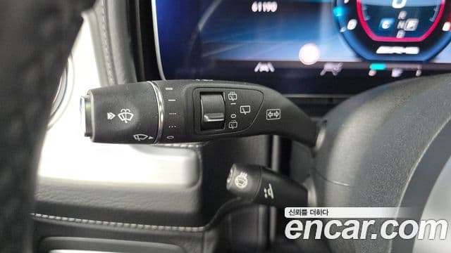 Mercedes-Benz G-Class 2021 — Photo 24/32